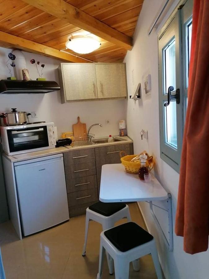 Rodomelo Cute Studio 2 Leonídion Eksteriør bilde